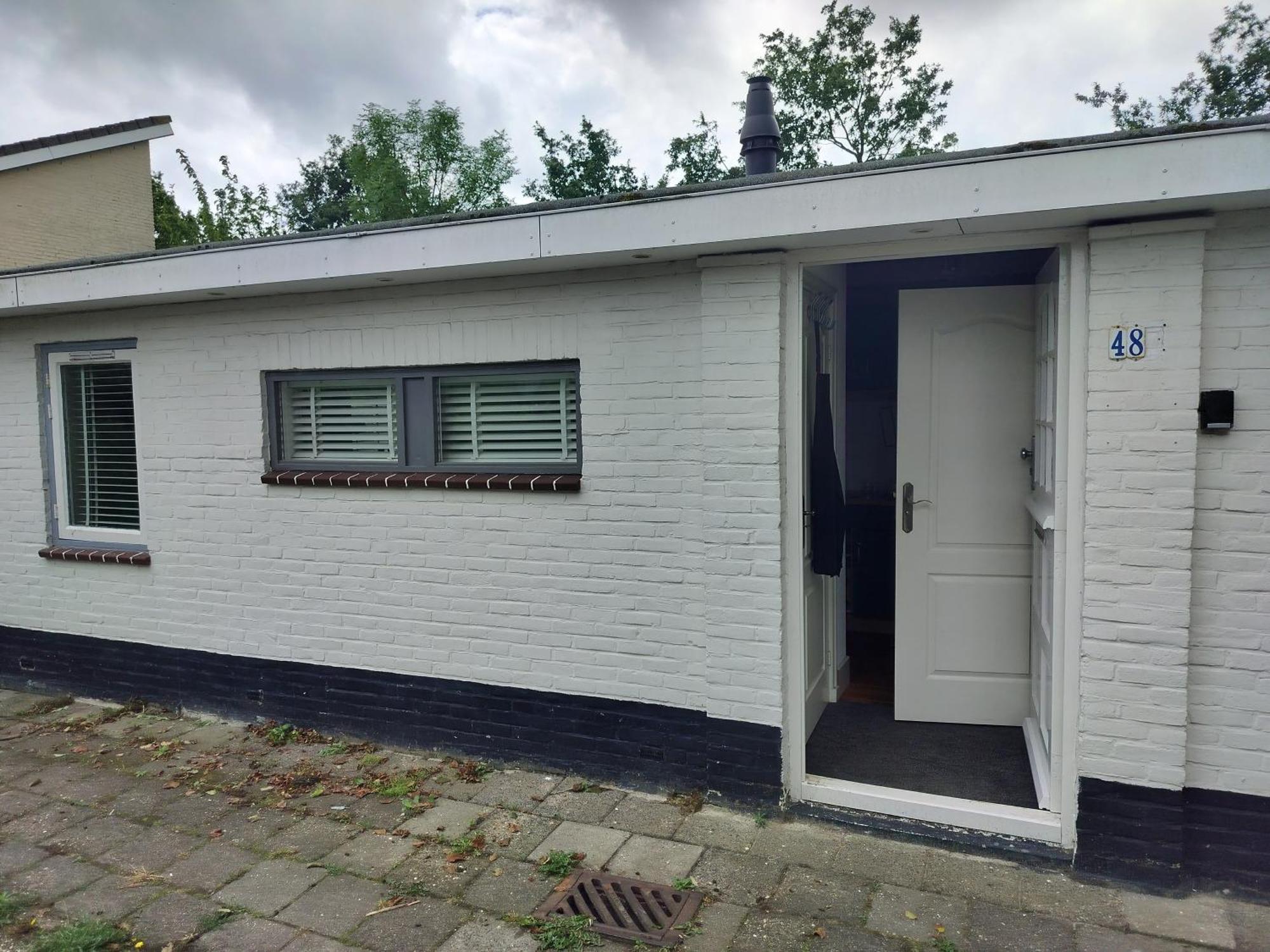 Solstice, Quiet Cottage In Bruinisse, Zeeland Eksteriør bilde